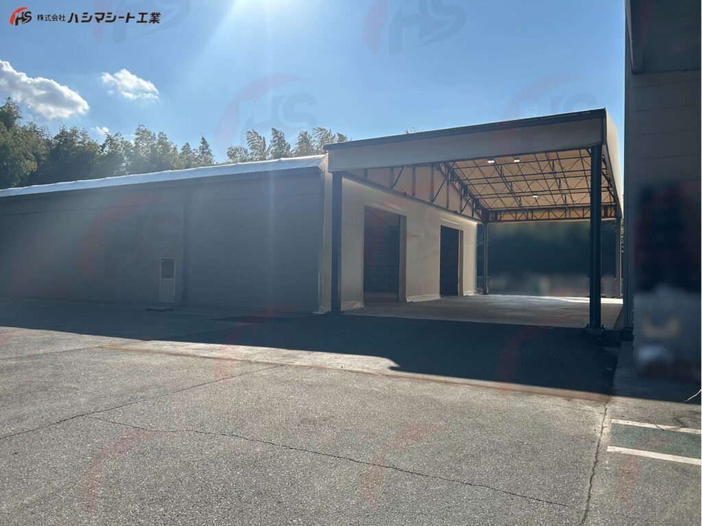 テント倉庫の施工事例の写真