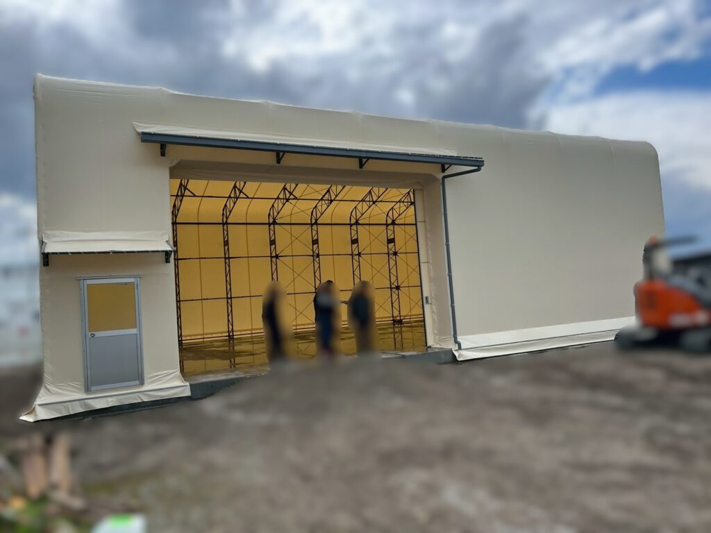 テント倉庫の施工事例の写真