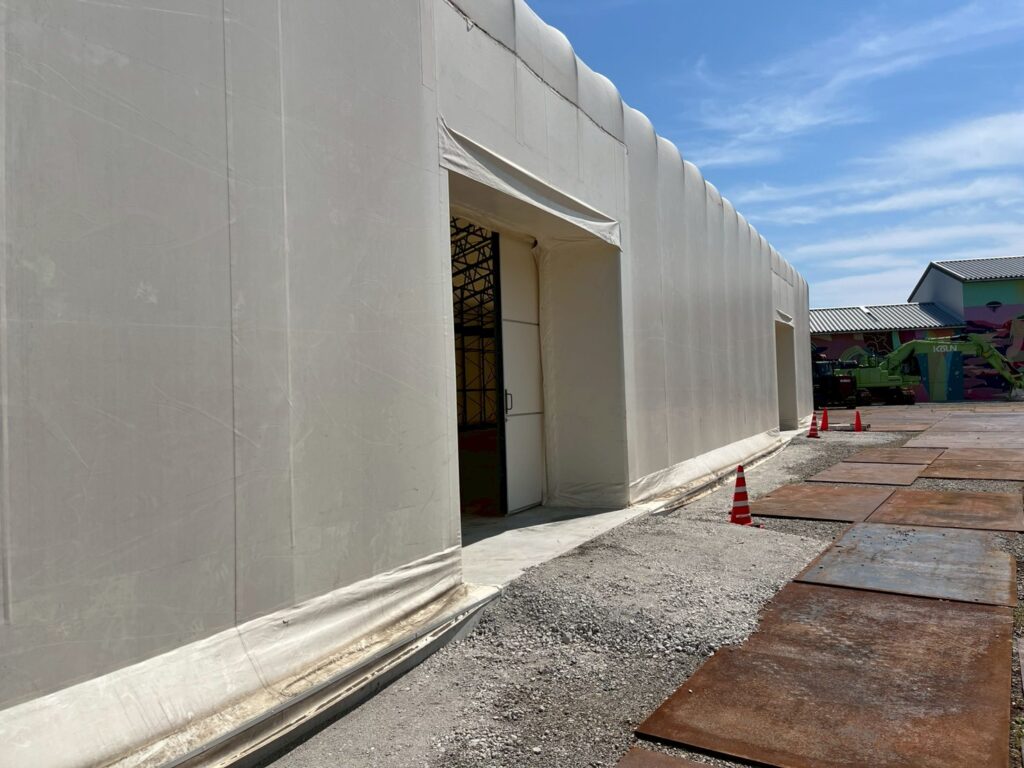 テント倉庫の施工事例の写真