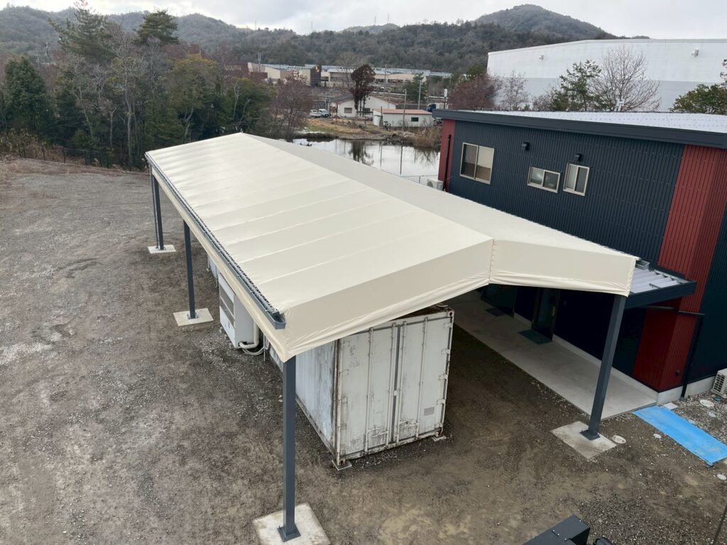 テント倉庫の施工事例の写真