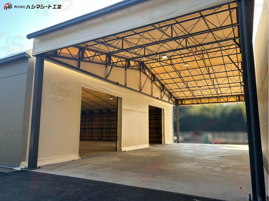 テント倉庫の施工事例の写真